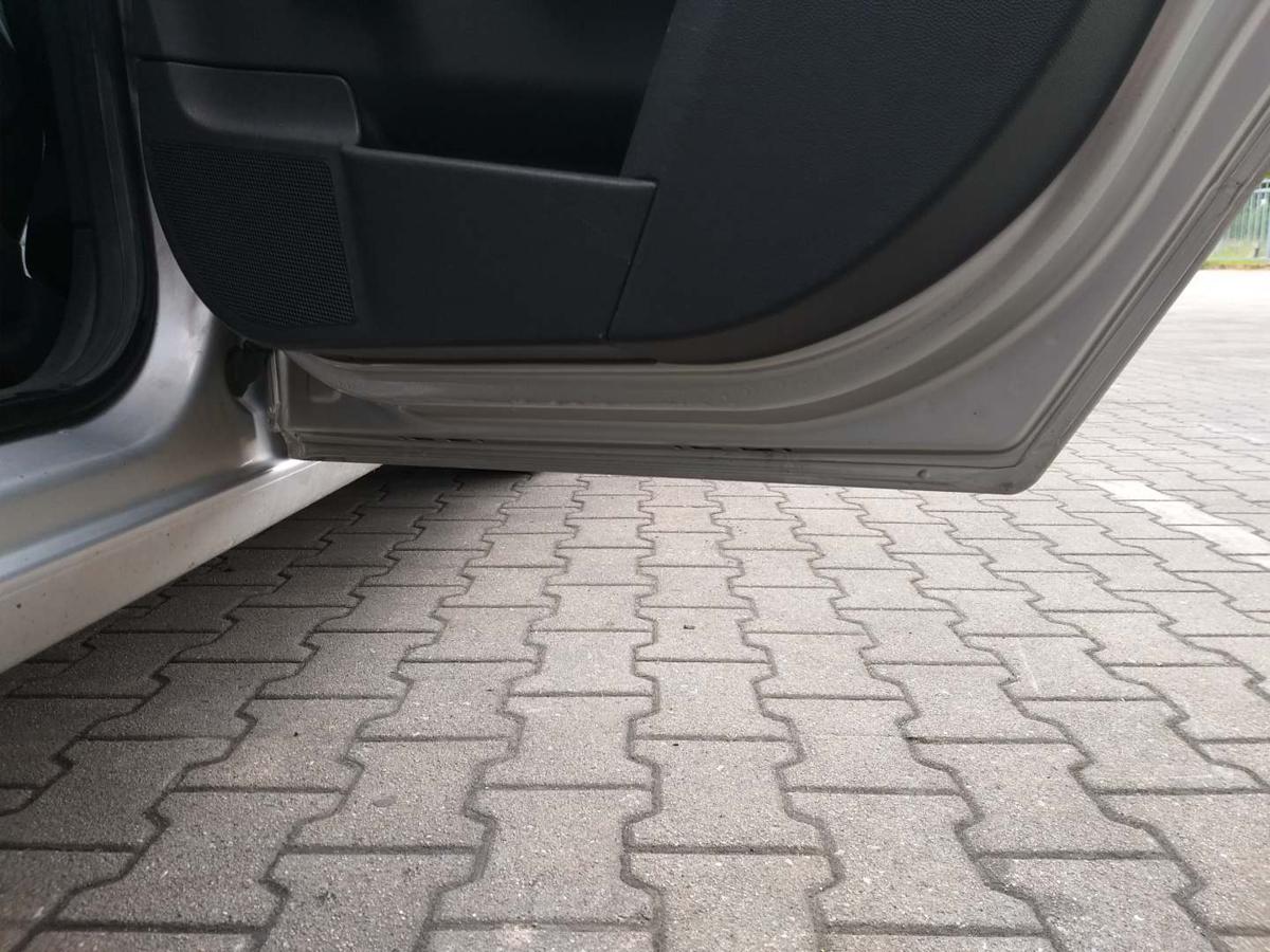 Opel Astra H original Tür hinten rechts Z157 Starsilber Kombi Bj.2007